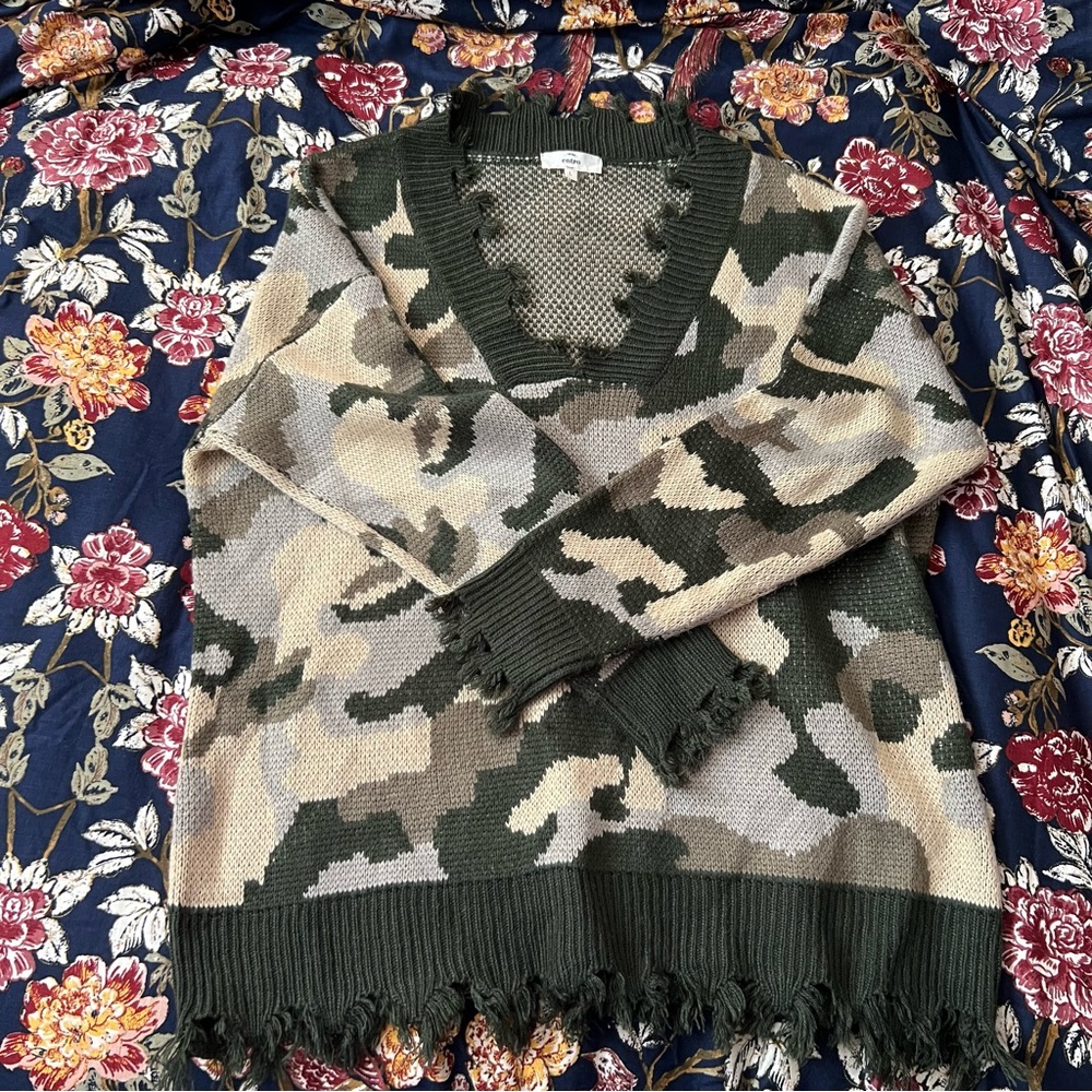 Entro sweater